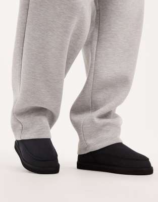 Jack & Jones - Chaussons style bottines épais imitation daim - Noir