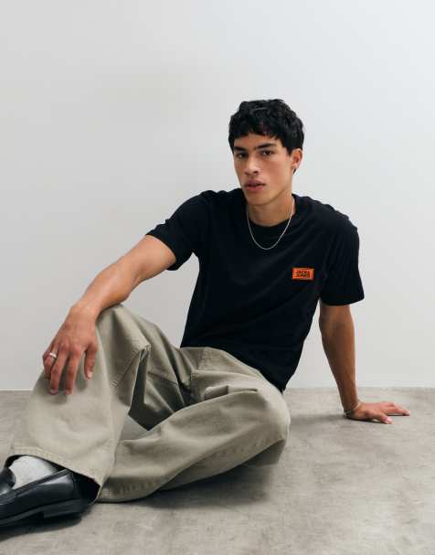 Jack & Jones chest logo t-shirt in black - view 1