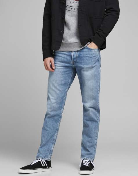 Jack & Jones Chris relaxed fit jeans in faded light wash denim - view 1