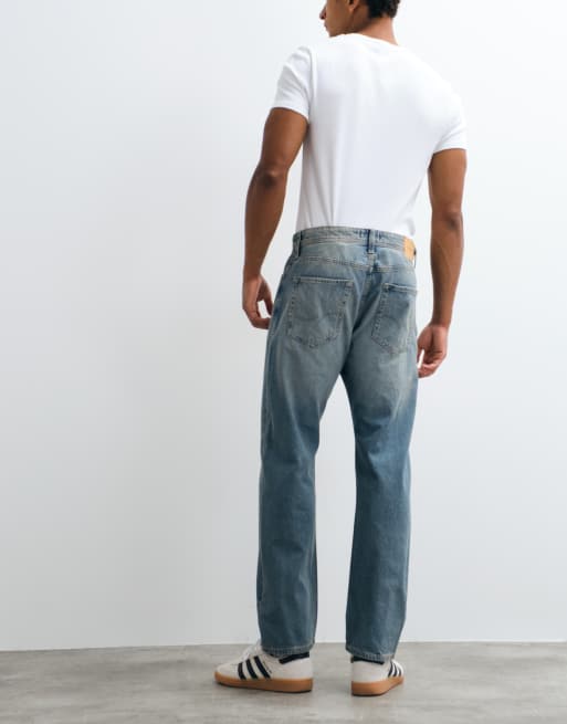 Jack & Jones Chris relaxed fit jeans in light blue wash, 4 of 5