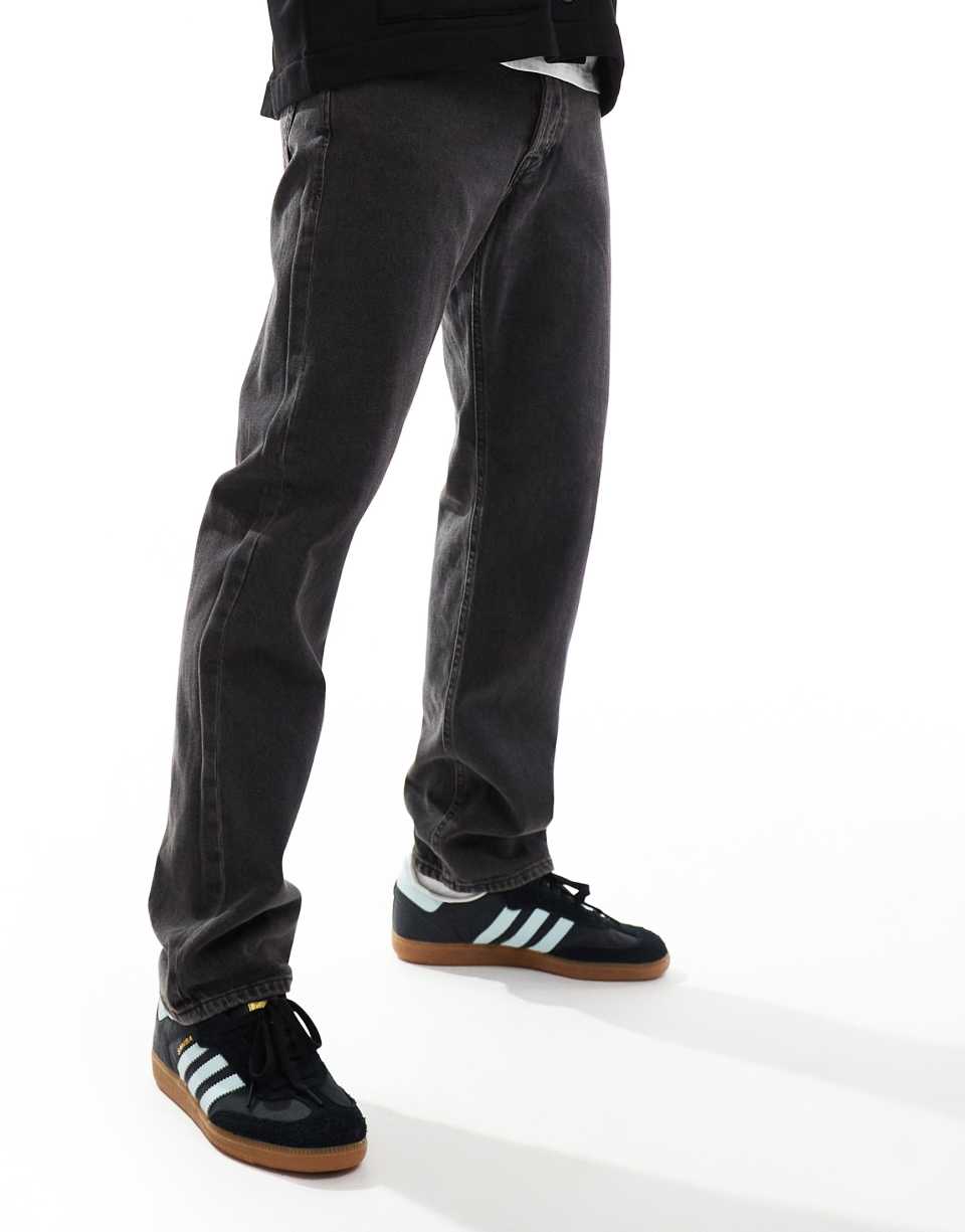 Chris Straight Jeans