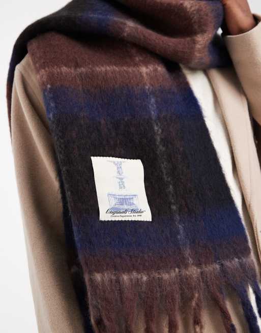 Jack & Jones chunky scarf in navy check
