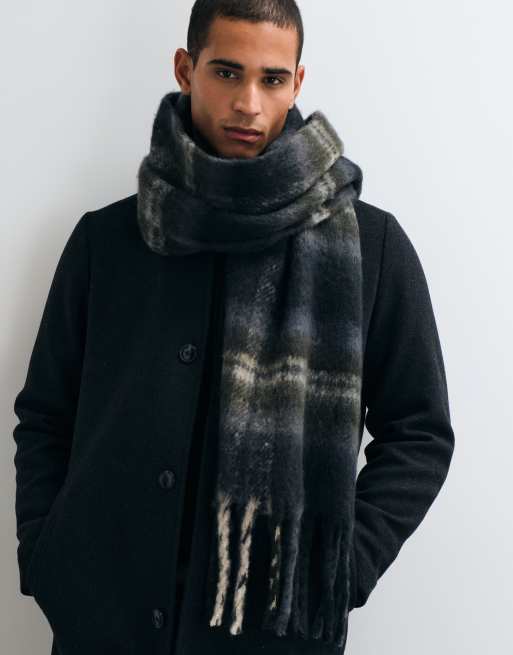 Jack & Jones chunky wool look scarf in blue plaid, 3 of 3