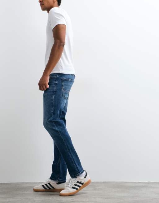 Jack & Jones Clark straight fit jeans in mid blue wash, 4 of 5