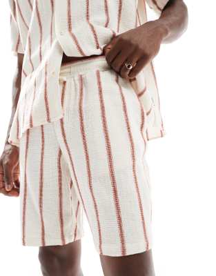 Jack & Jones Jack & Jones co-ord texture short in white red stripe
