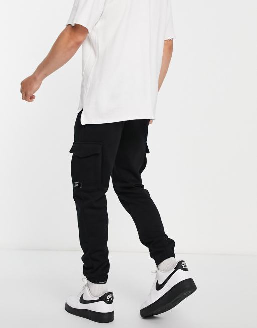 Jack & Jones Core cargo sweatpants in black