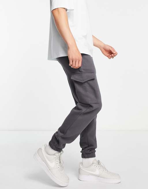 Jack & Jones – Core – Ciemnoszare joggersy w stylu bojówek 