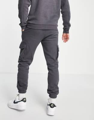 core cargo joggers