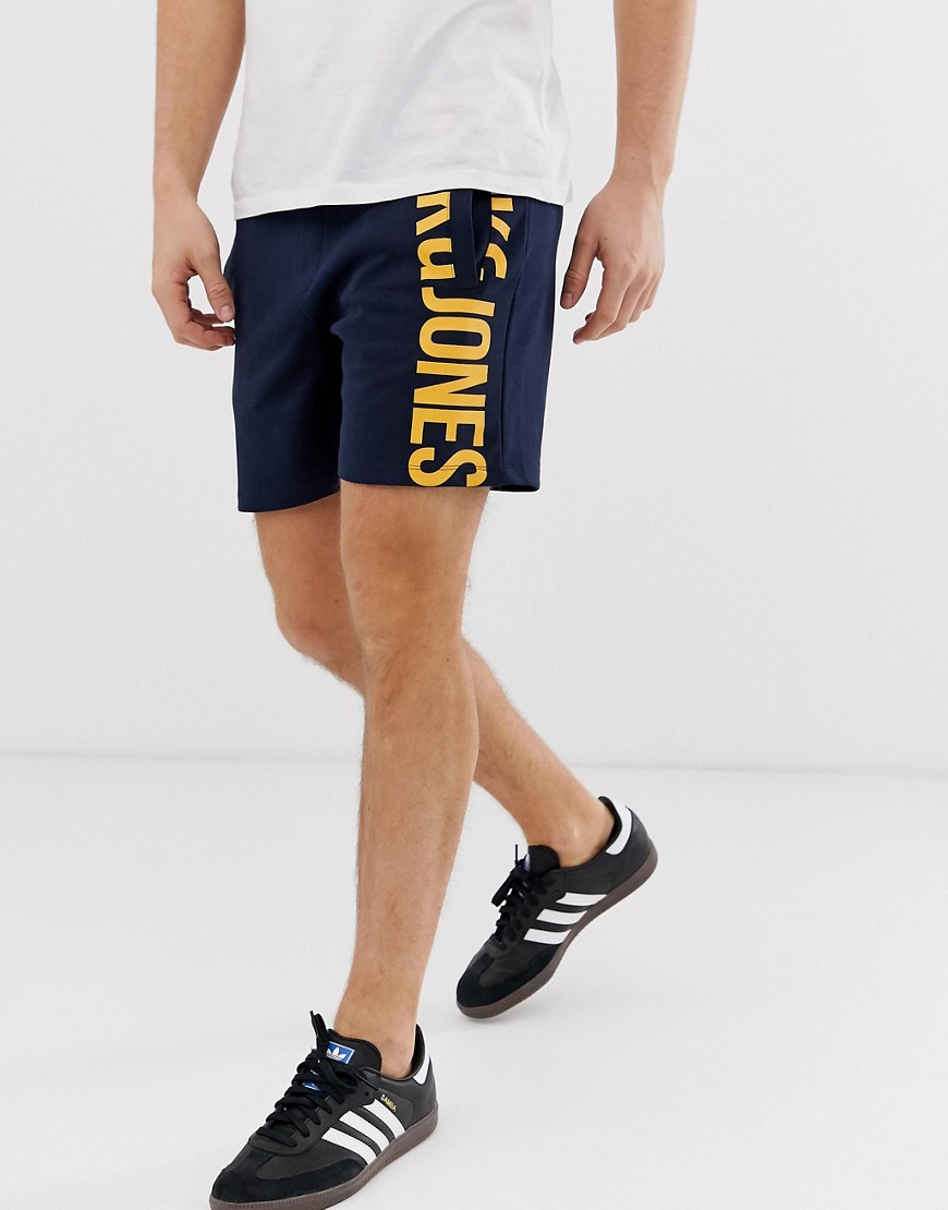 Jack & Jones - Core - Pantaloncini in jersey con logo sulla gamba-Navy