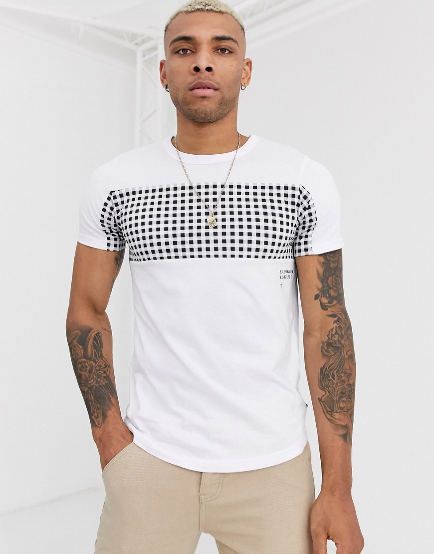 Jack & Jones Core - T-shirt con stampa a quadretti e fondo arrotondato bianca-Bianco