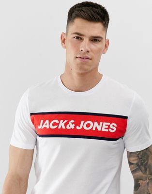 Jack & Jones – Core – T-shirt med logga och panel på bröstet-Vit