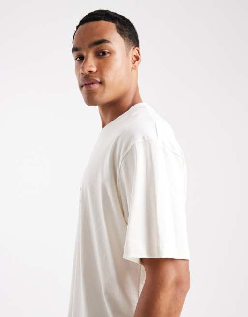 Jack & Jones – Cropped Fit Oversize-T-Shirt in Cremeweiß mit Sonnenprint, 4 von 5
