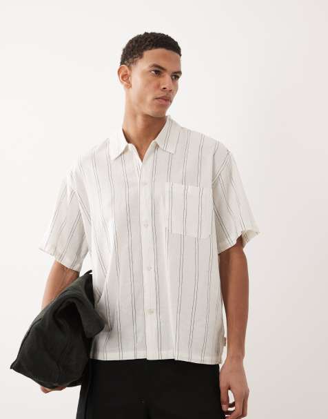 Jack & Jones - Cropped gestreept overhemd van linnenmix met korte mouwen in crème - view 1