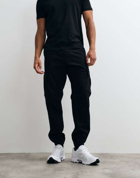 Jack & Jones cuffed slim cargo pants in black - view 1
