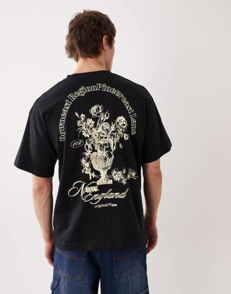 Jack & Jones – Czarny T-shirt oversize z motywem kwiatowym na plecach - view 1