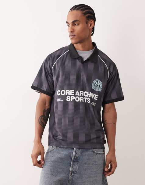 Jack & Jones – Czarny T-shirt w piłkarskim stylu - view 1