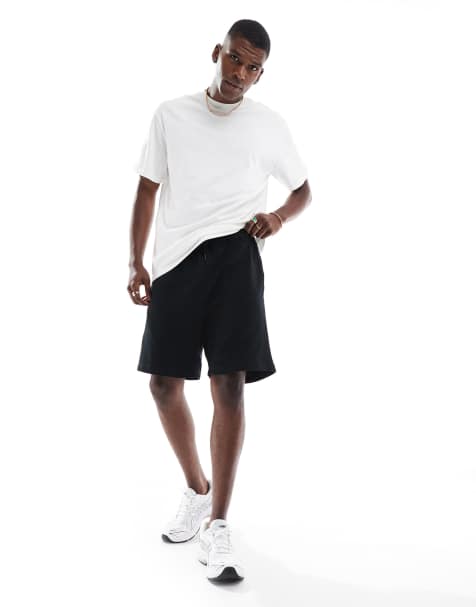 Jack & Jones loose fit sweat short in black