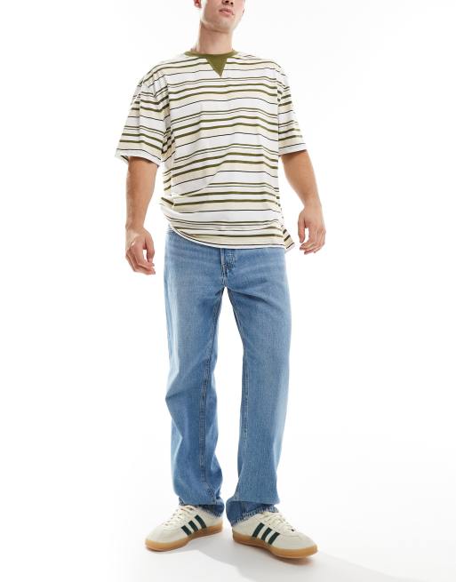 Jack & Jones Eddie loose fit rigid jeans in mid blue wash , 2 of 5