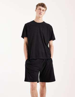 Jack & Jones - Ensemble de pyjama avec short et t-shirt - Noir