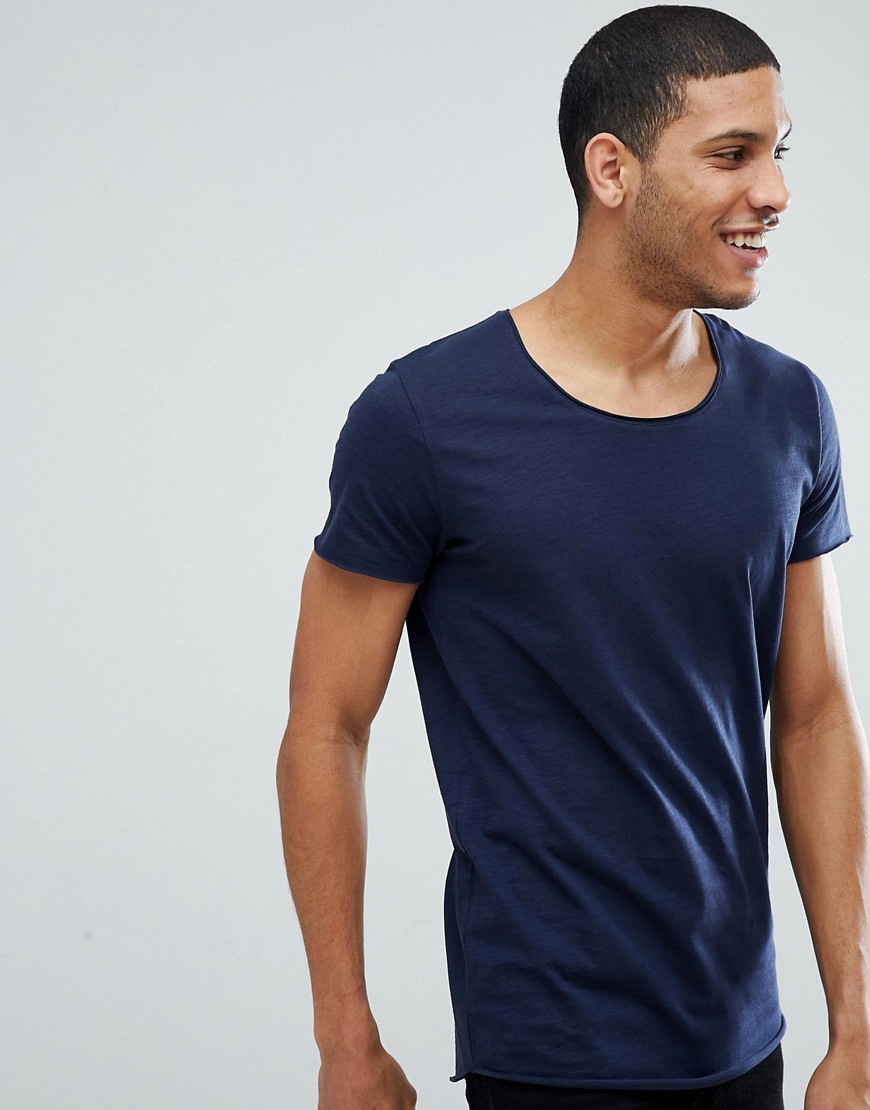 Jack & Jones - Essentials - Lang T-shirt met lage ronde hals in marineblauw