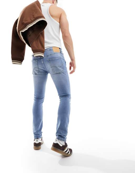 Jack & Jones Essentials Liam skinny fit jean in light wash blue 