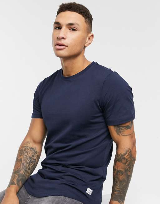 Jack & Jones Essentials longline t-shirt with curve hem in off