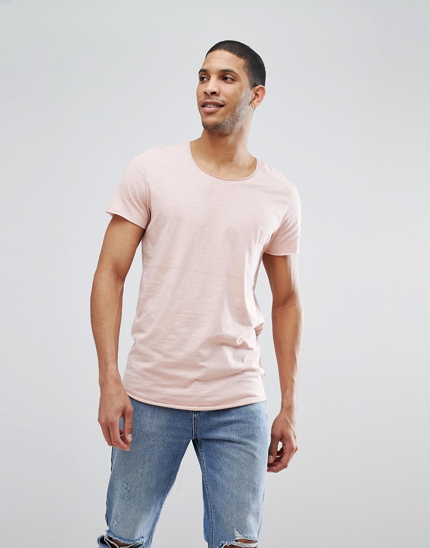 Jack & Jones Essentials longline t-shirt with raw neck-Pink