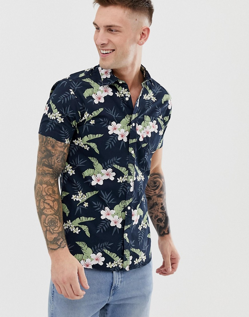 Jack & Jones – Essentials – Marinblå, blommig skjorta med kort ärm-Svart