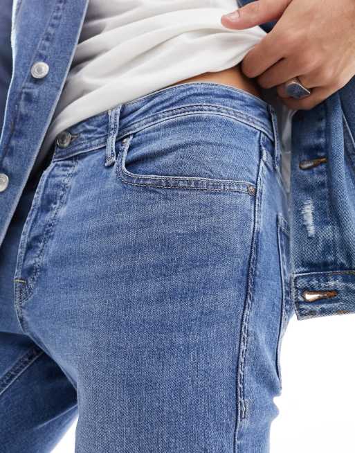 Jack & Jones Essentials – Mike – Jasnoniebieskie jeansy ze zwężanymi nogawkami, 2 z 5