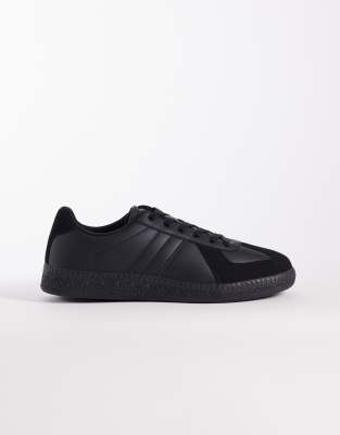  faux leather trainer in triple black