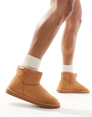 faux suede boot in beige-Neutral