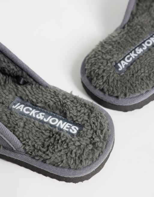 Jack & Jones faux suede slip on slipper in gray, 3 of 4
