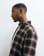 Thumbnail 4 von 5