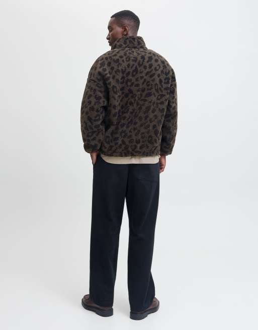 Jack & Jones Fleece sweatshirt in leopard print, 2 of 7