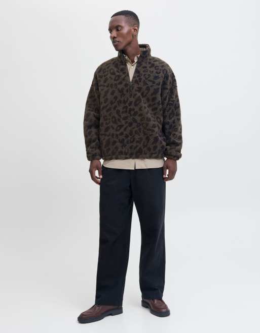 Jack & Jones Fleece sweatshirt in leopard print, 3 of 7