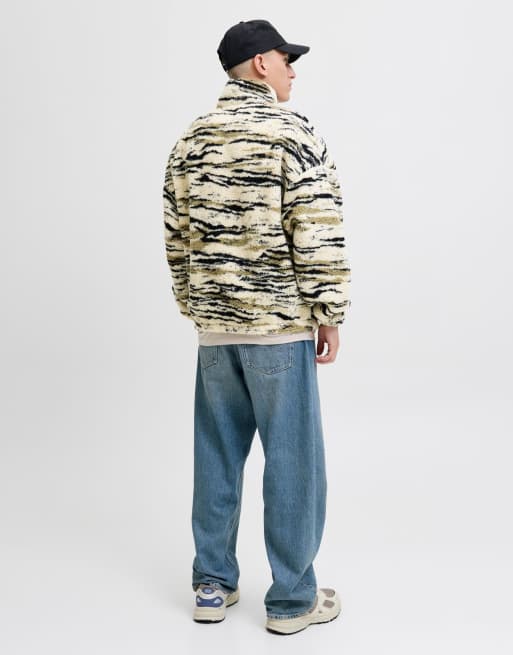 Jack & Jones – Flerfärgad sweatshirt i fleece med abstrakta ränder, 4 av 6