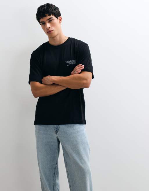 Jack & Jones flower sketch back print t-shirt in black, 2 of 5