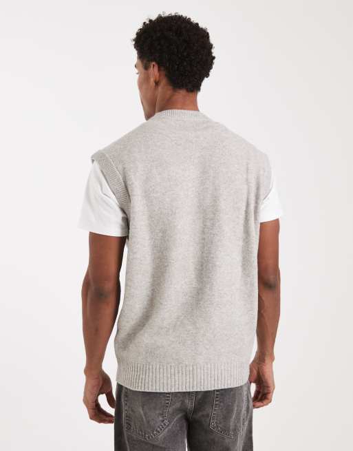 Jack & Jones fluffy knitted vest in grey, 3 of 5