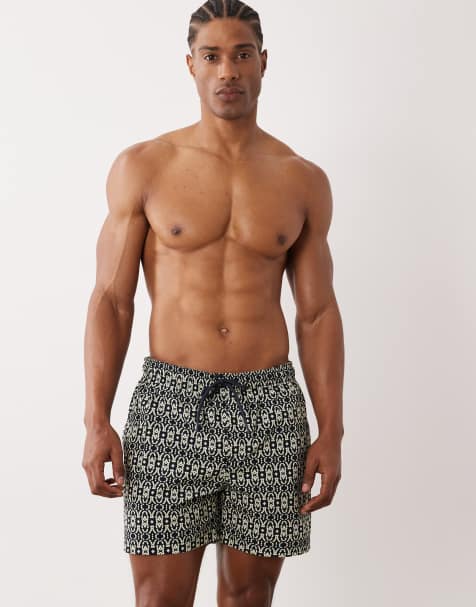 Jack & Jones – Gemusterte Badeshorts in Schwarz und Weiß - view 1