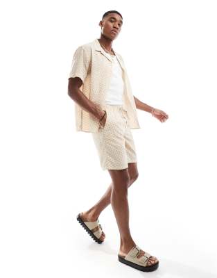 Jack & Jones Geo Print Shorts In Beige - Part Of A Set-neutral