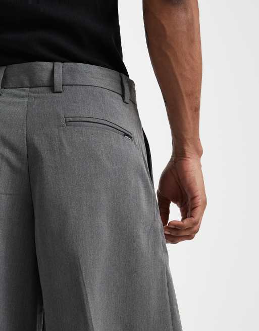 Jack & Jones – Grå, figursydda shorts i lång modell, 3 av 5