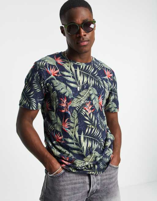 Jack & Jones – Granatowy T-shirt w tropikalny wzór