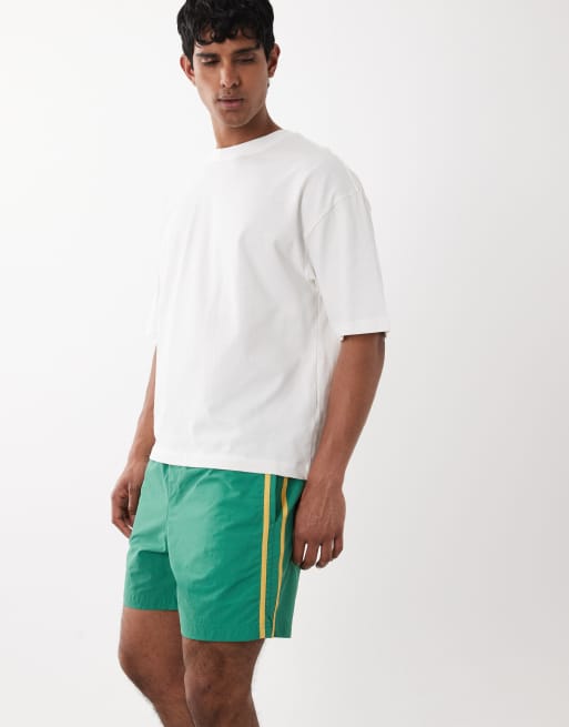 Jack & Jones – Gröna, sportiga shorts i nylon, 3 av 5