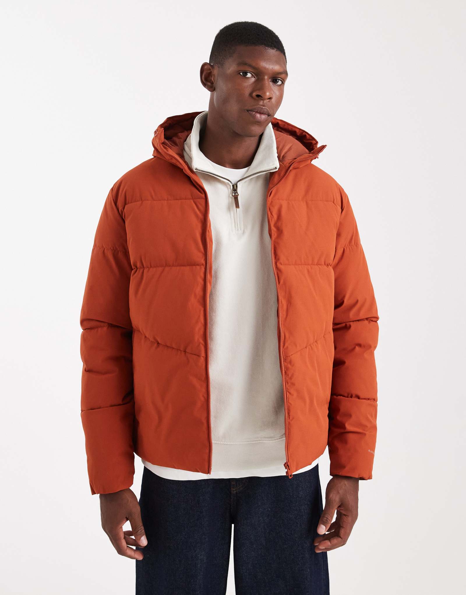 Пуховик Jack &Jones с капюшоном оранжевого цвета