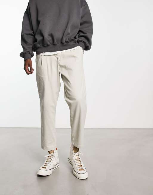 Jack & Jones Intelligence bill wide fit chino in light gray 