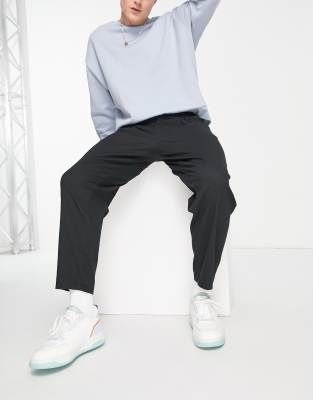 Jack & Jones Intelligence wide leg cropped chino with pleat in black - ASOS Price Checker