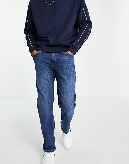 support montage Due Jack & Jones Intelligence Clark regular fit jeans in mid wash blue | ASOS