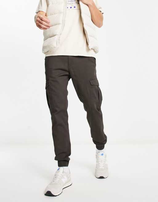 Jack & Jones Intelligence cuffed cargo pants in brown