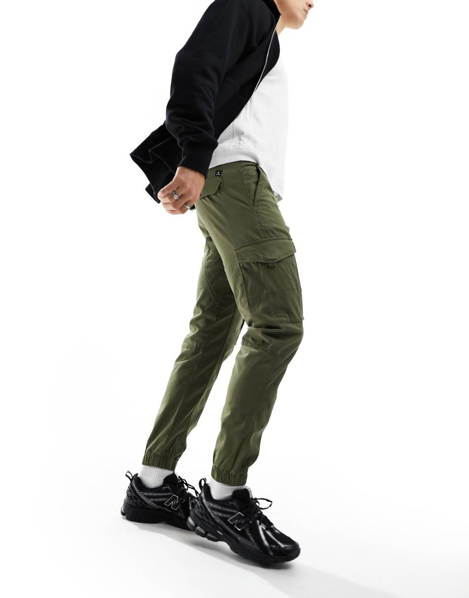 Obey division cargo pants in brown