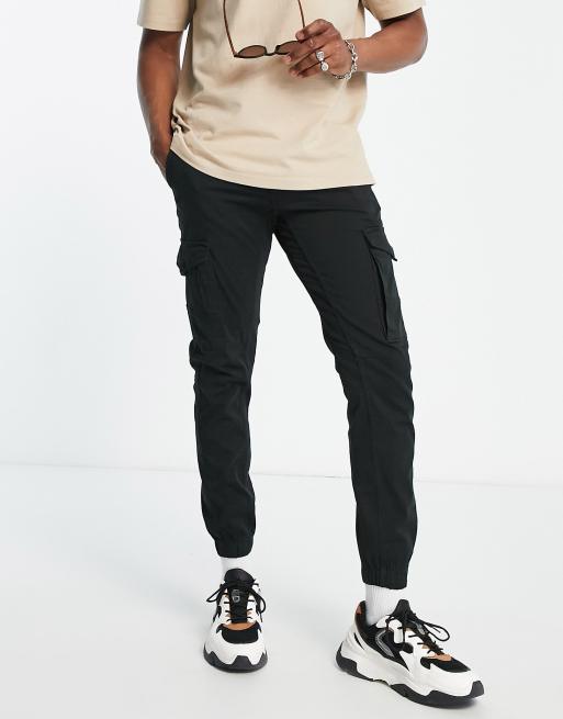 Jack & Jones Intelligence – Czarne spodnie bojówki z nogawkami wykończonymi ściągaczami